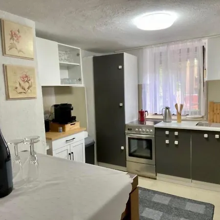 Lejlighed Ferienhaus Dakaj - Einfamilienhaus *